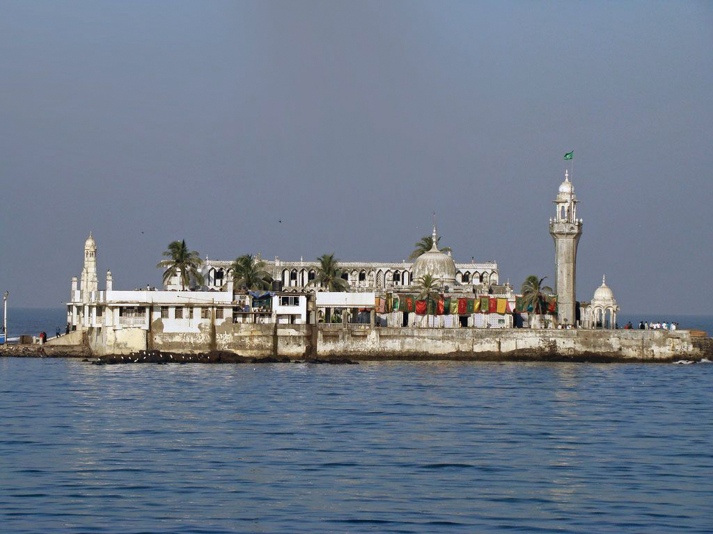 Haji Aji Dargah