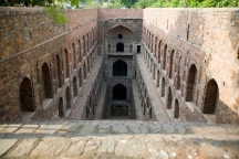 Agrasen ki Baoli Stufenbrunnen 