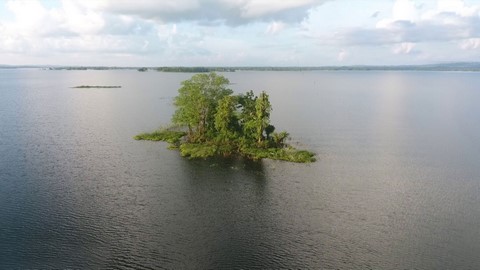 顿博湖