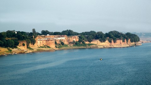 Fort Prayagraj/Fort Allahabad 