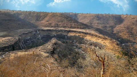 अजंता की गुफाएं 