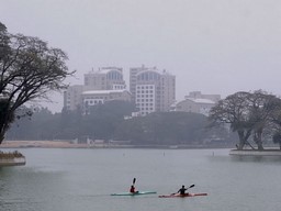 울수르 호수 