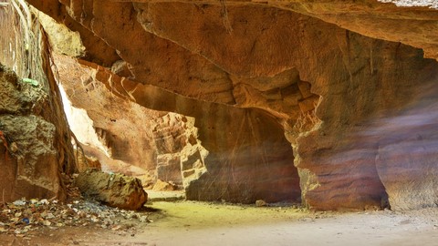 Grottes de Naida 