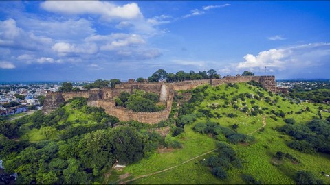 Jhansi Fort 