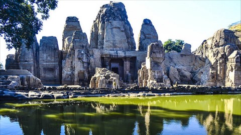 马斯鲁寺庙(Masrur Temple)