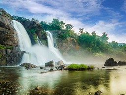 Chutes d'Athirapally 