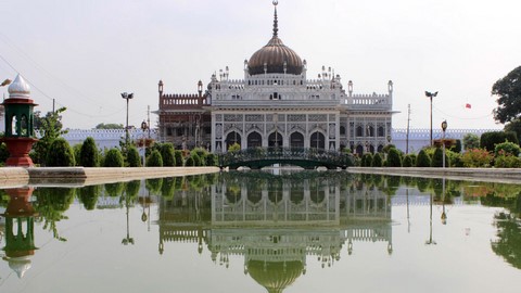 hussainabad imambara o chhota imambara