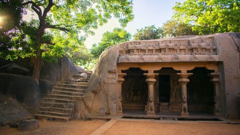 バラハ洞穴寺院