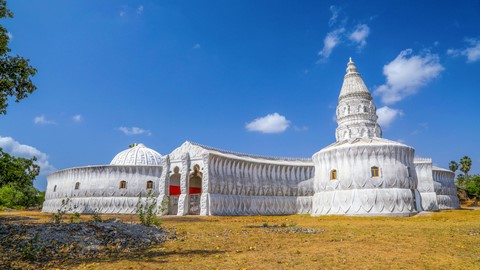  बिंद्राबिन मंदिर 