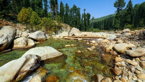 युस्मार्ग 