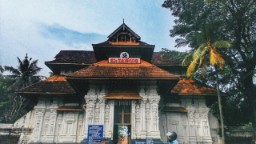 Vadakkumnathan Temple