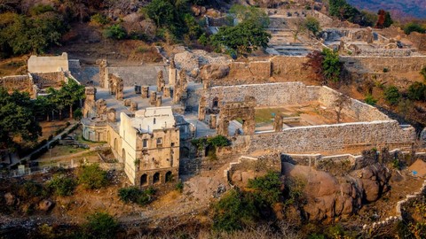 Kondapalli Fort